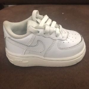 Infant Air Force 1’s